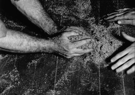 理查德·塞拉，《手刮》，1968年，电影剧照。